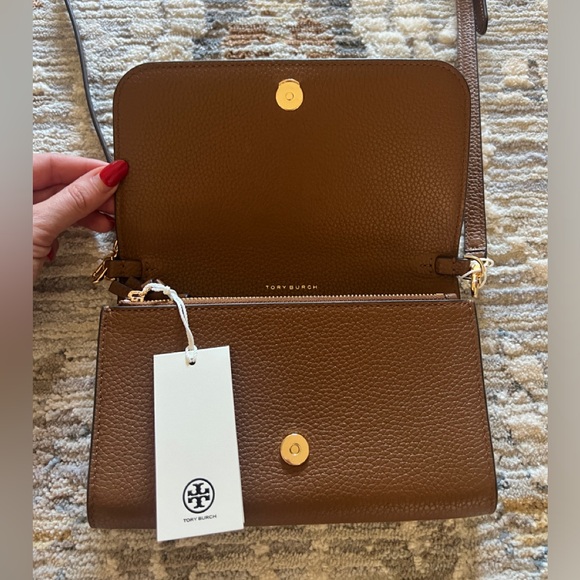 Tory Burch, never been used. Tag still on bag. Brown leather - Picture 2 of 3